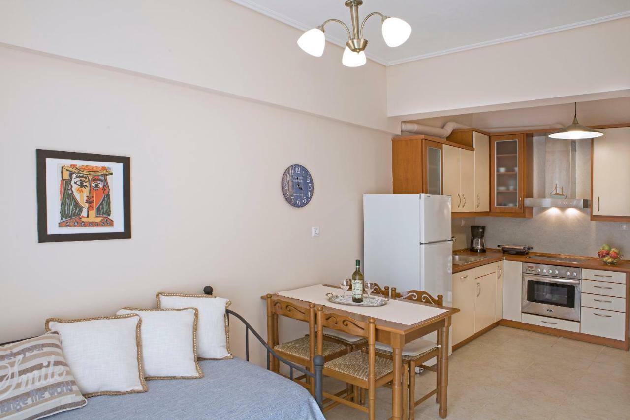 Remezzo Apartments Akrojáli Kültér fotó